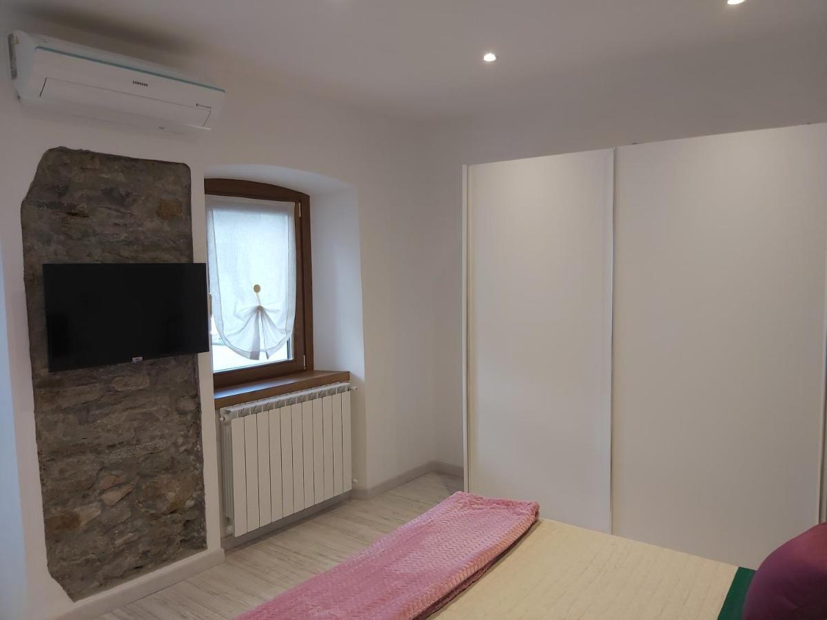Casa Cimavilla Con Parcheggio Privato Gratuito Crevoladossola Екстер'єр фото